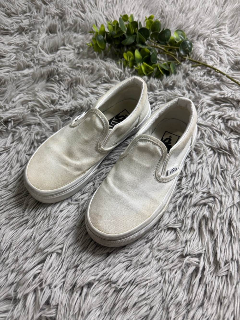 Vans White Slip-On Canvas Loafers - kids Casual Skate Shoes size 12.5